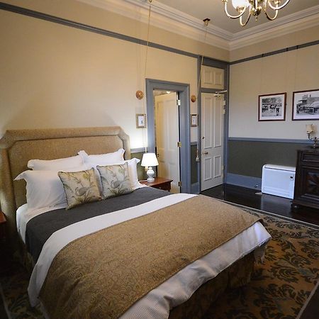 Old Bank Boutique Hotel Mittagong Buitenkant foto