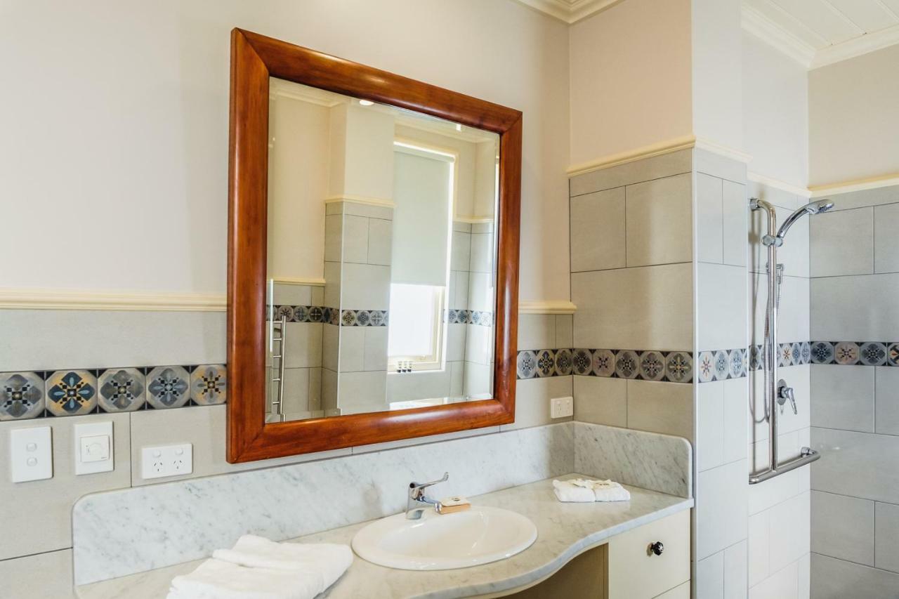 Old Bank Boutique Hotel Mittagong Buitenkant foto